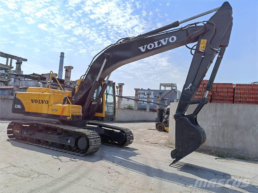 Volvo EC210B Escavadeiras de esteiras