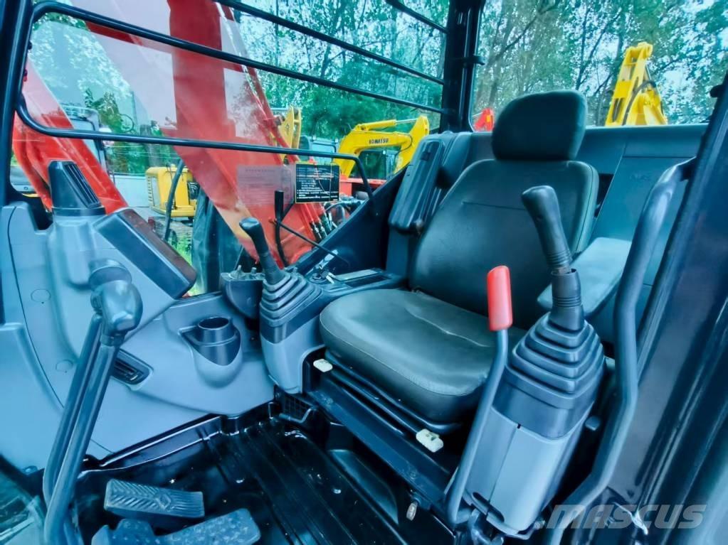 Hitachi ZX 70 Miniescavadeiras