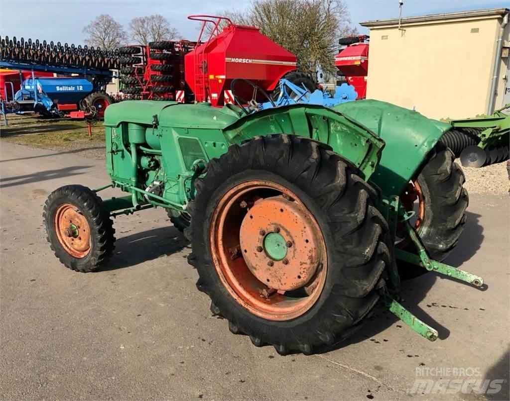 Deutz-Fahr D25 S Tratores Agrícolas usados