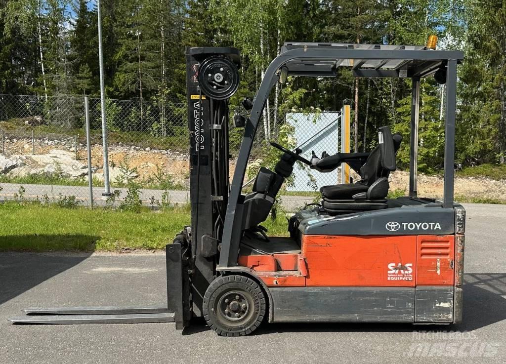 Toyota 7 FBEF 16 Empilhadores eléctricos