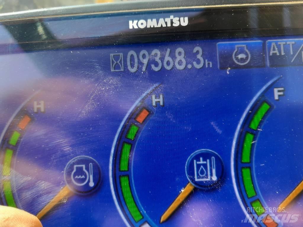 Komatsu PC210LCi-10 Escavadeiras de esteiras