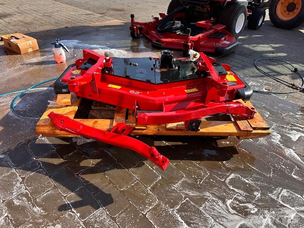 Toro 3280 Corta-Relvas Riders