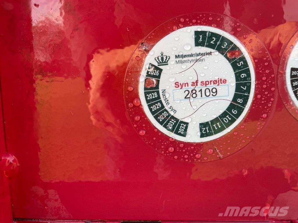 Hardi 12m LY 1000 Pulverizadores montados