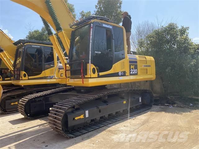 Komatsu PC 220-8 Escavadeiras de esteiras