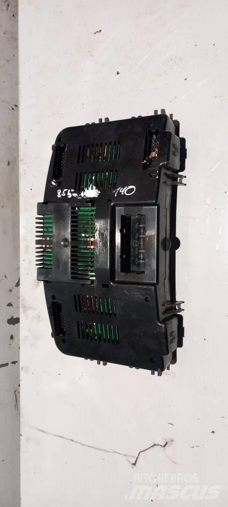 MAN TGA .  85017053 Electrónica