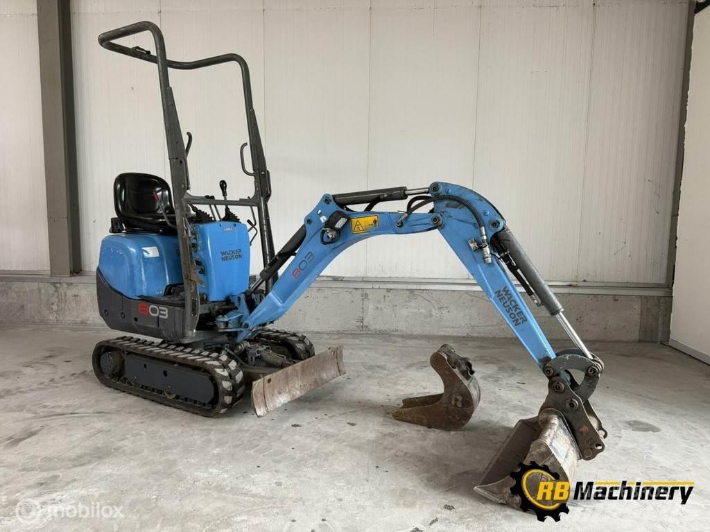 Wacker Neuson 803 Miniescavadeiras