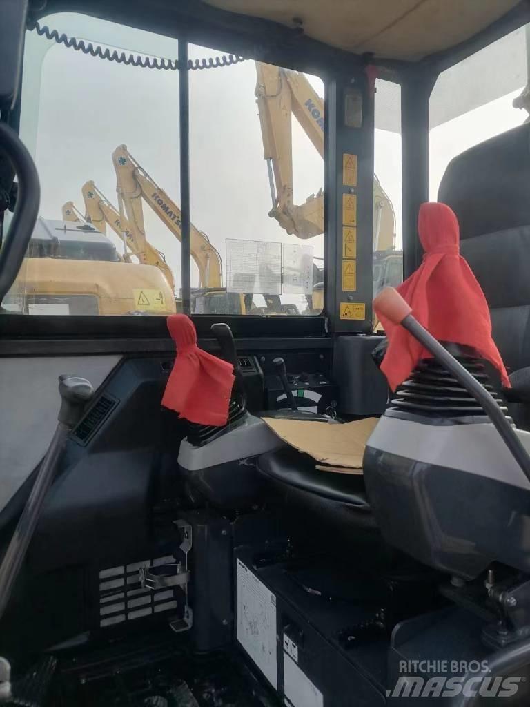 Komatsu PC56-7 Escavadeiras de esteiras