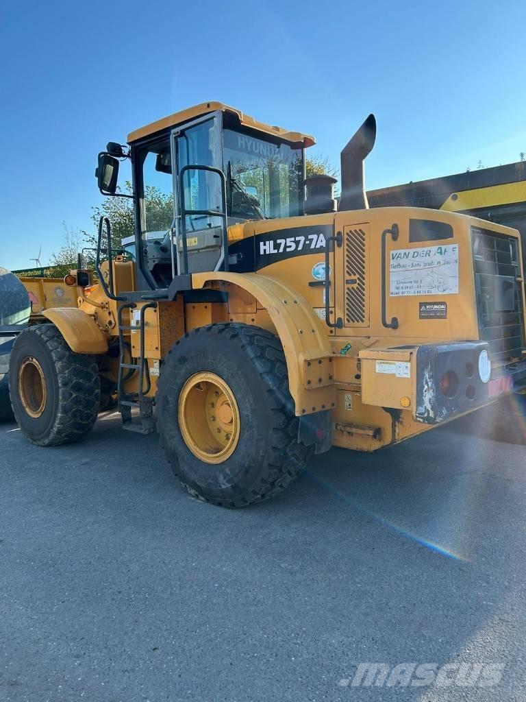 Hyundai HL 757-7 A Carregadeiras de rodas