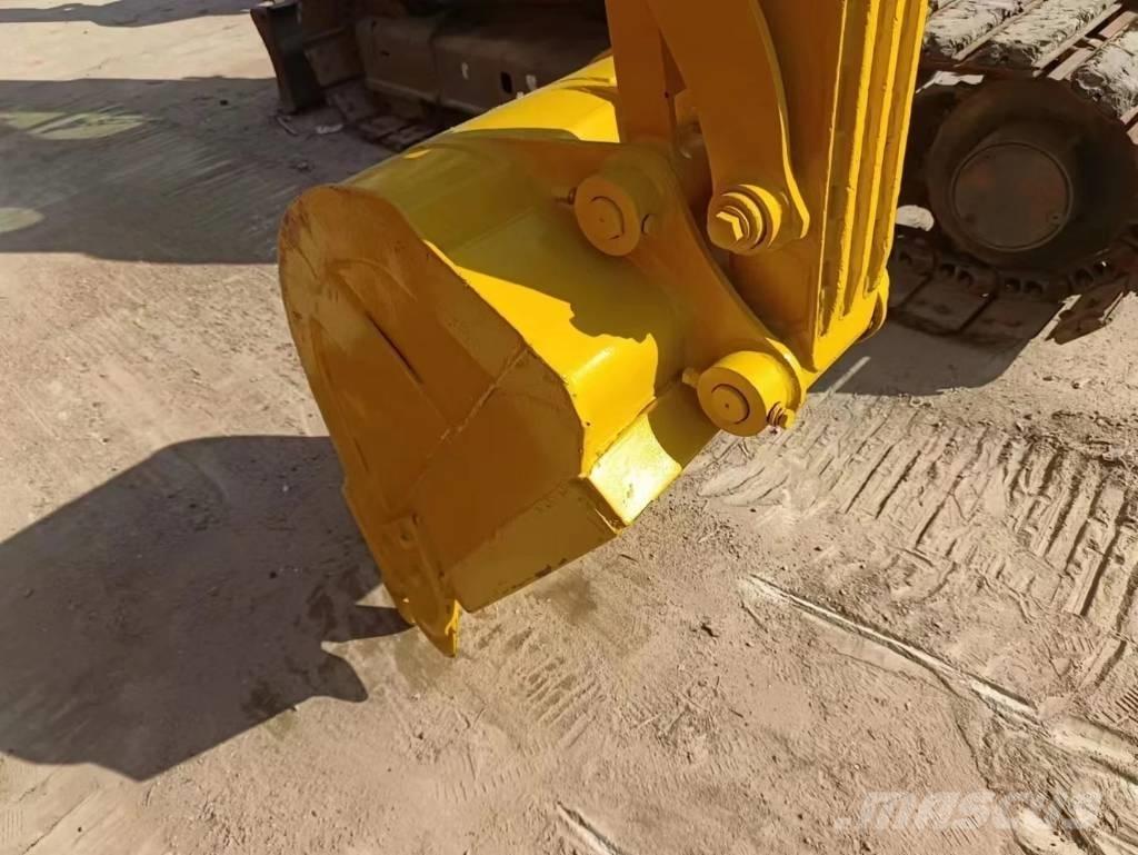 Komatsu PC55MR Escavadeiras de esteiras