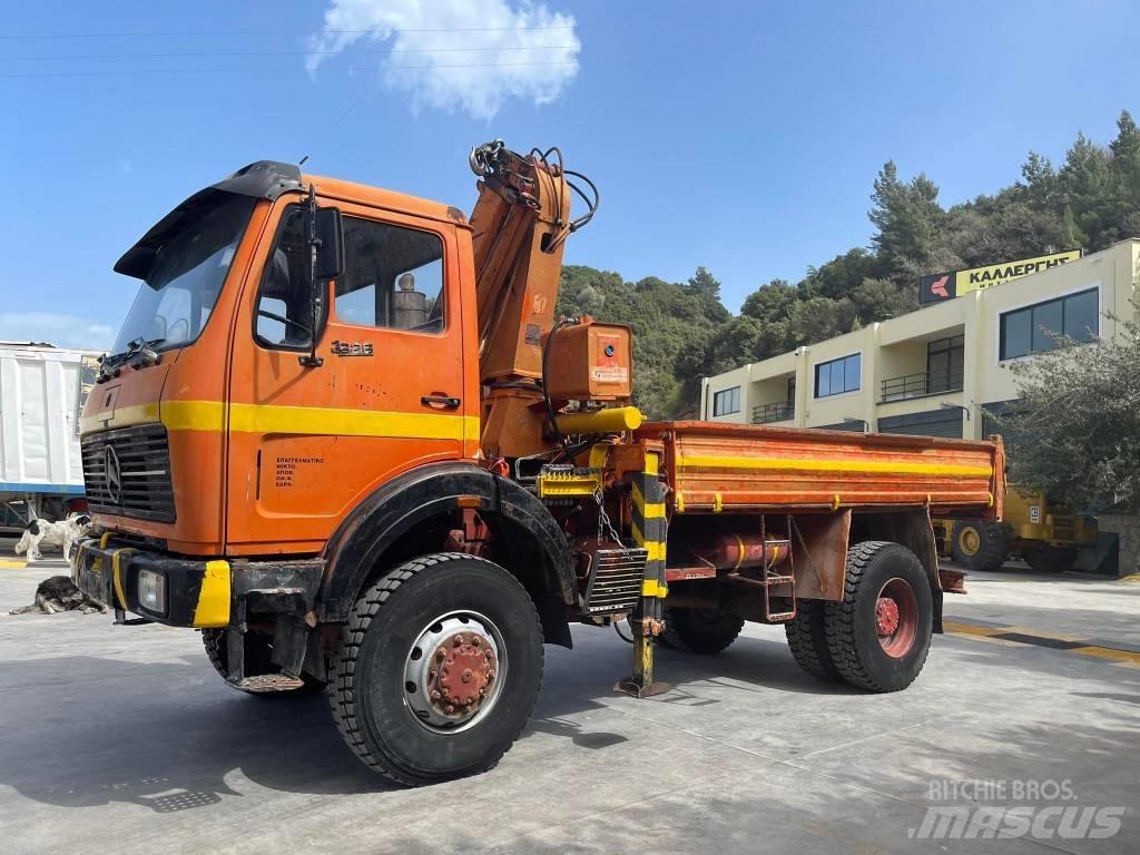 Mercedes-Benz 1626K Camiões grua