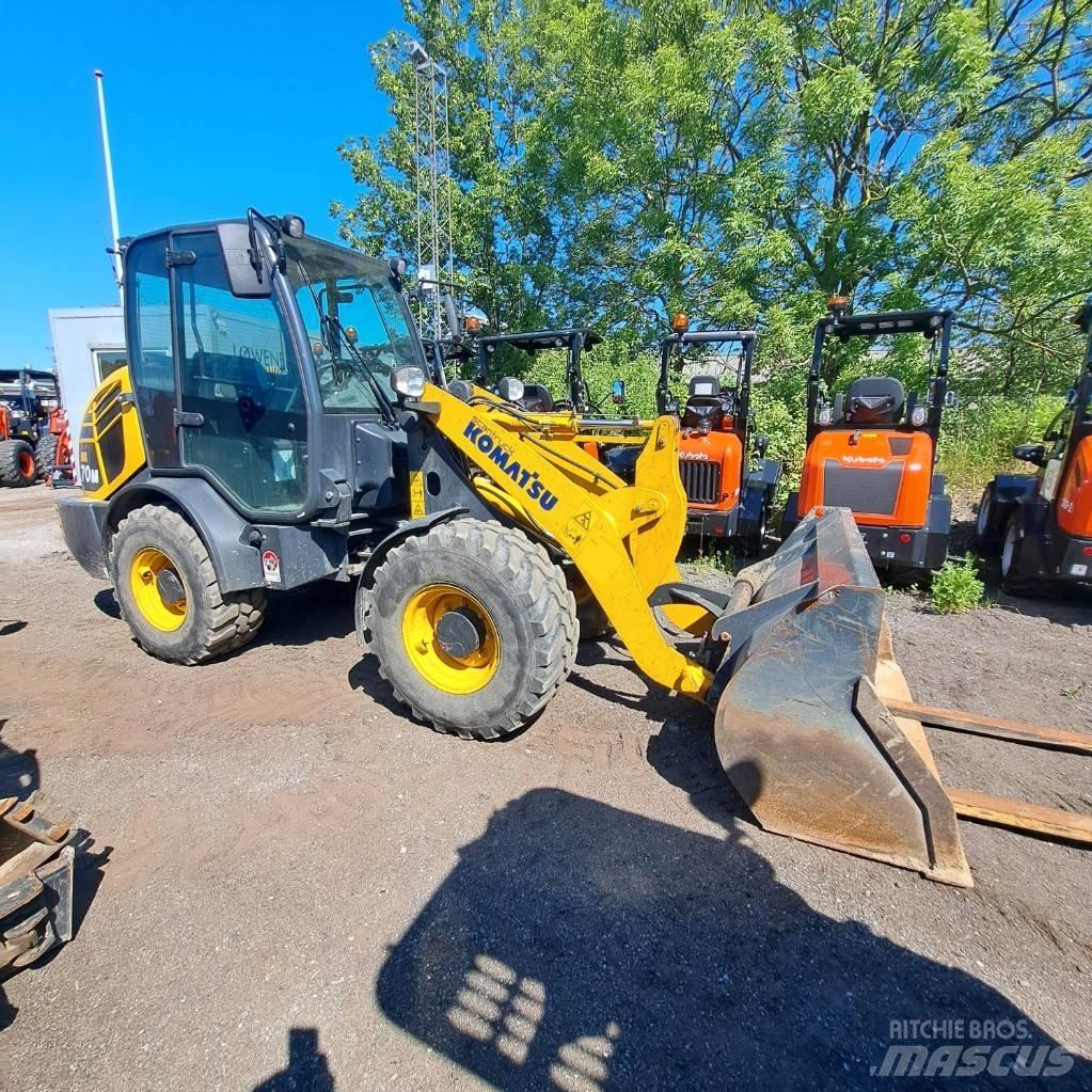 Komatsu WA70M Mini carregadoras