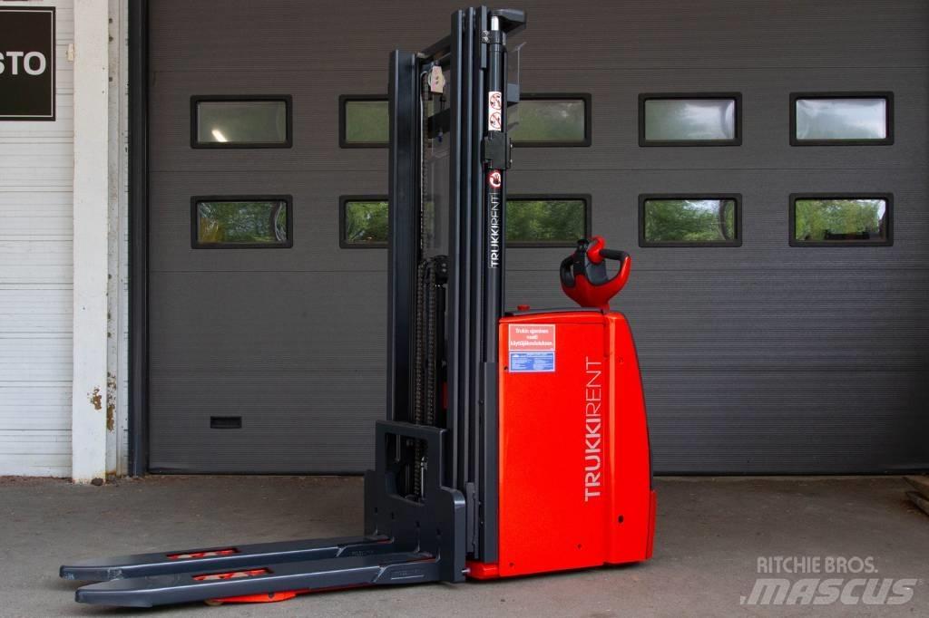 Linde L16 Empilhador para operador externo