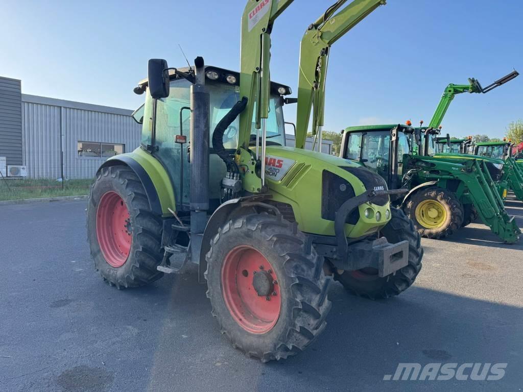CLAAS ARION 420 Tratores Agrícolas usados