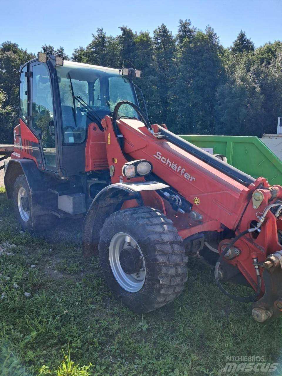Schäffer 6680 T Mini carregadoras