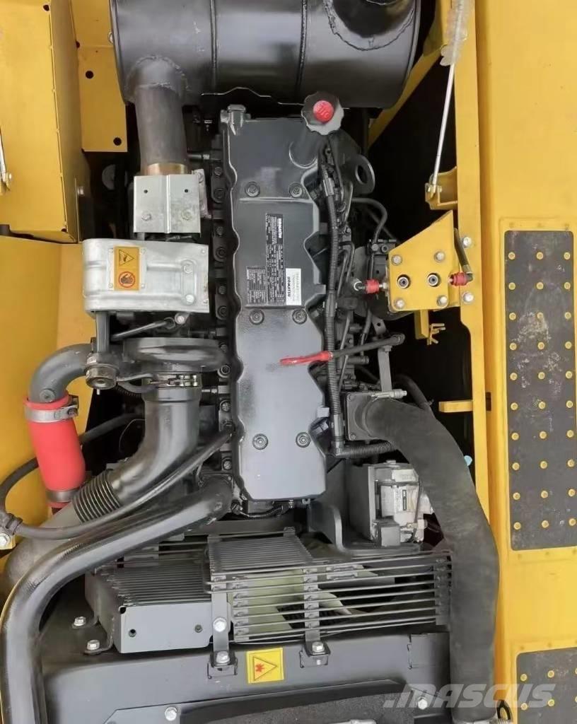 Komatsu PC 240 Escavadeiras de esteiras