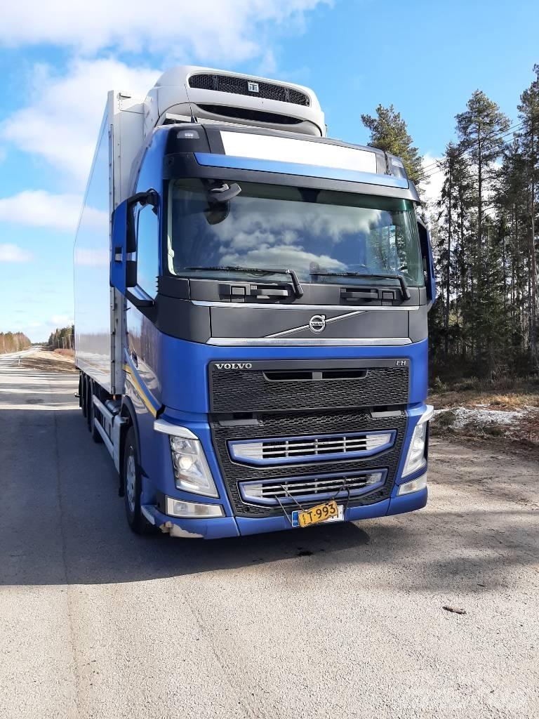 Volvo FH 13 Caminhões caixa temperatura controlada
