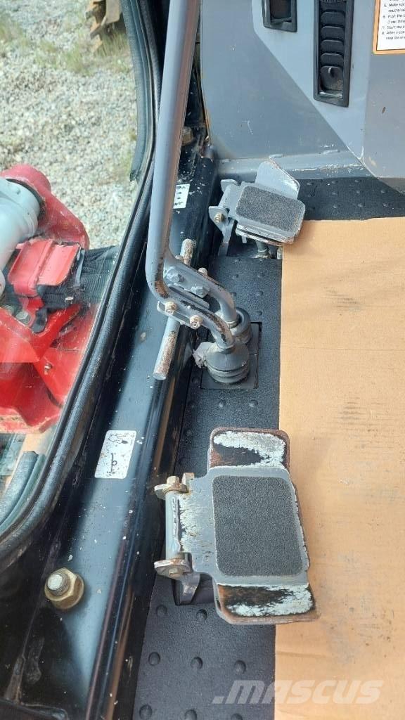 Takeuchi TB 23 R Miniescavadeiras