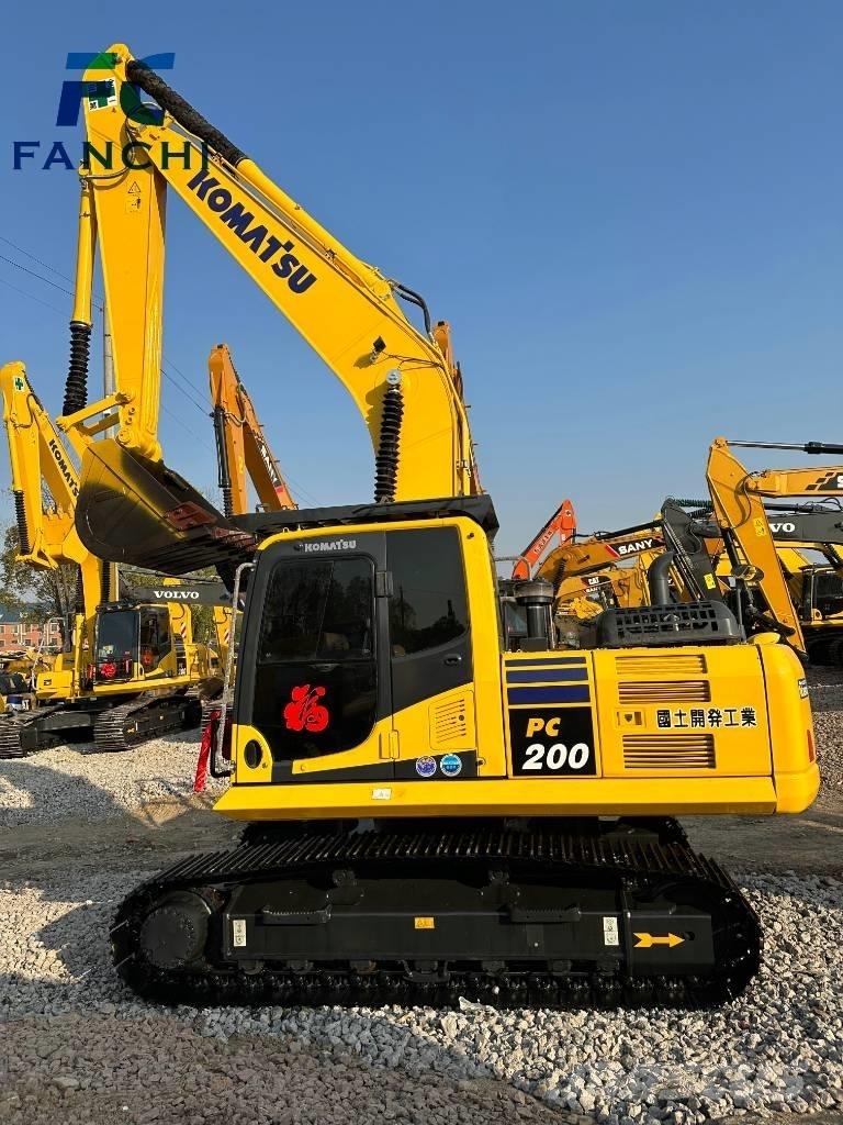 Komatsu PC 200-8 Escavadeiras de esteiras