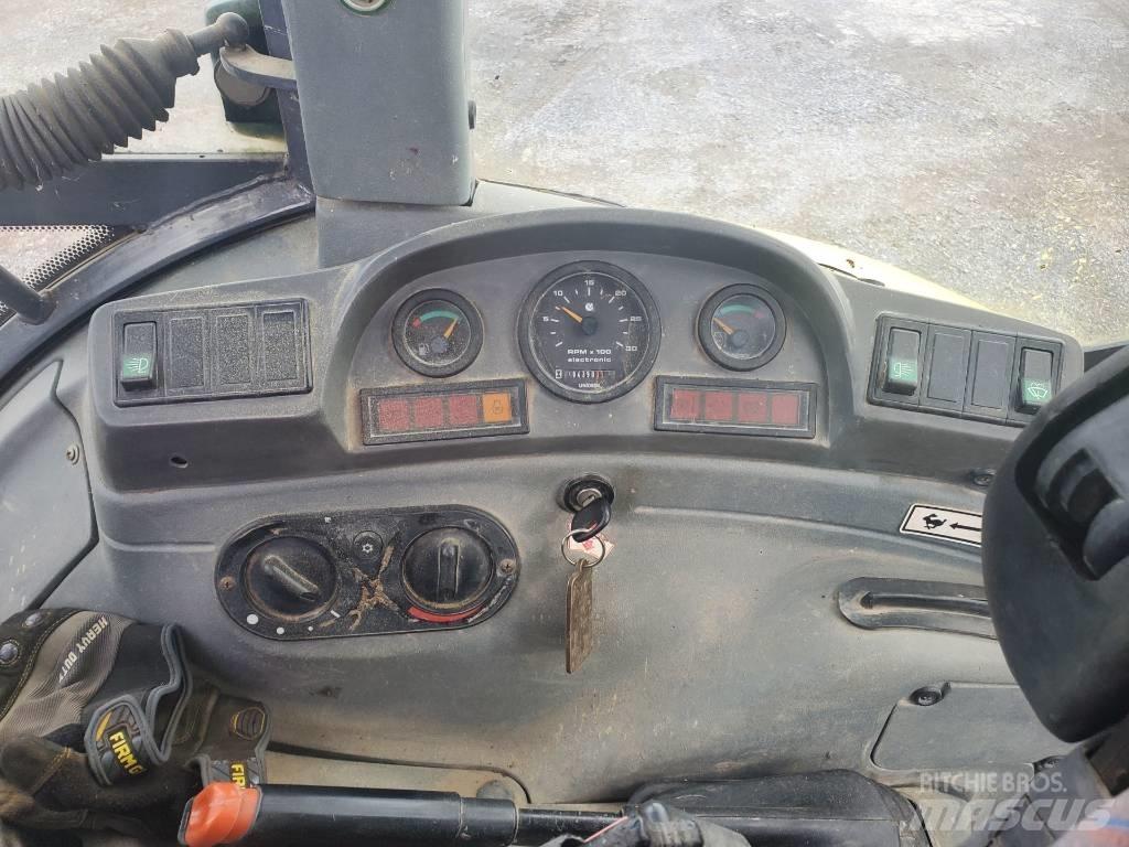 New Holland LB 75 Escavadoras de rodas