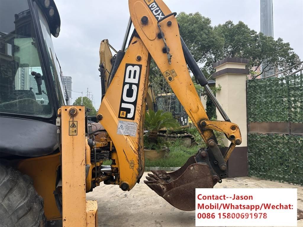 JCB 3 CX 4 T Retroescavadeiras