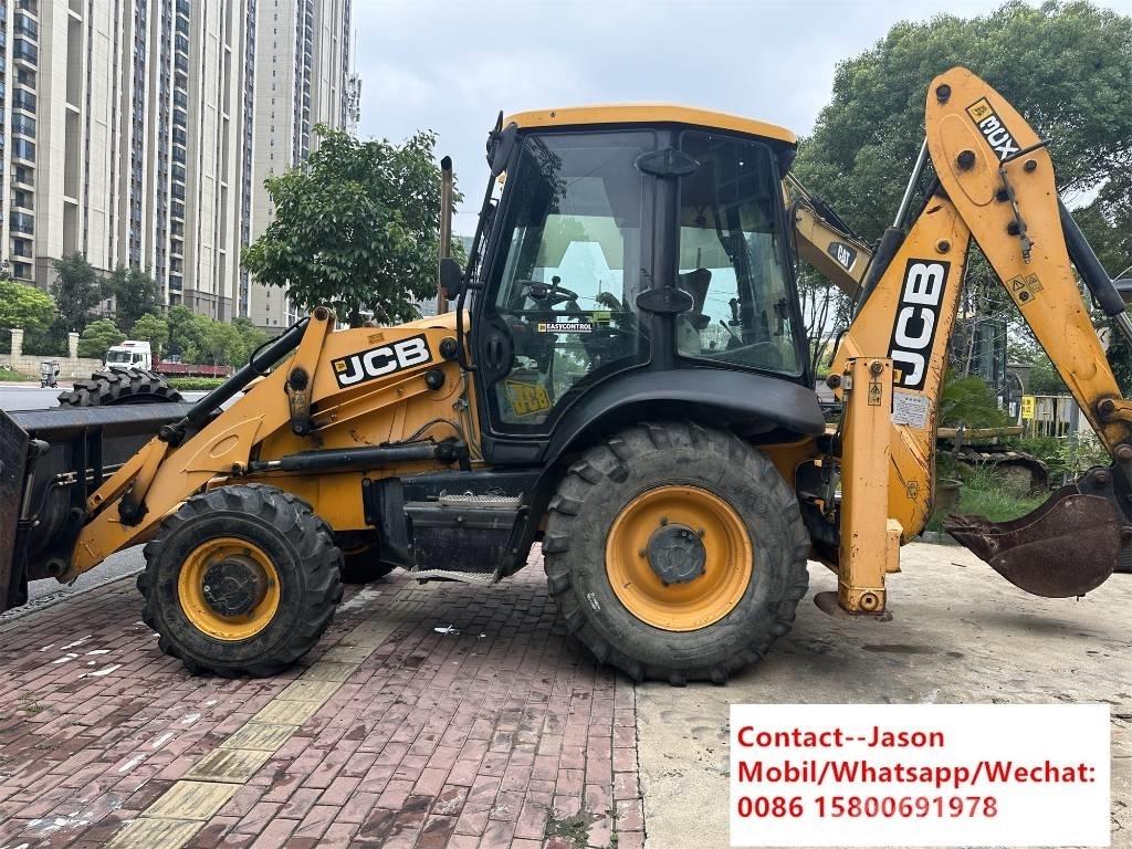 JCB 3 CX 4 T Retroescavadeiras