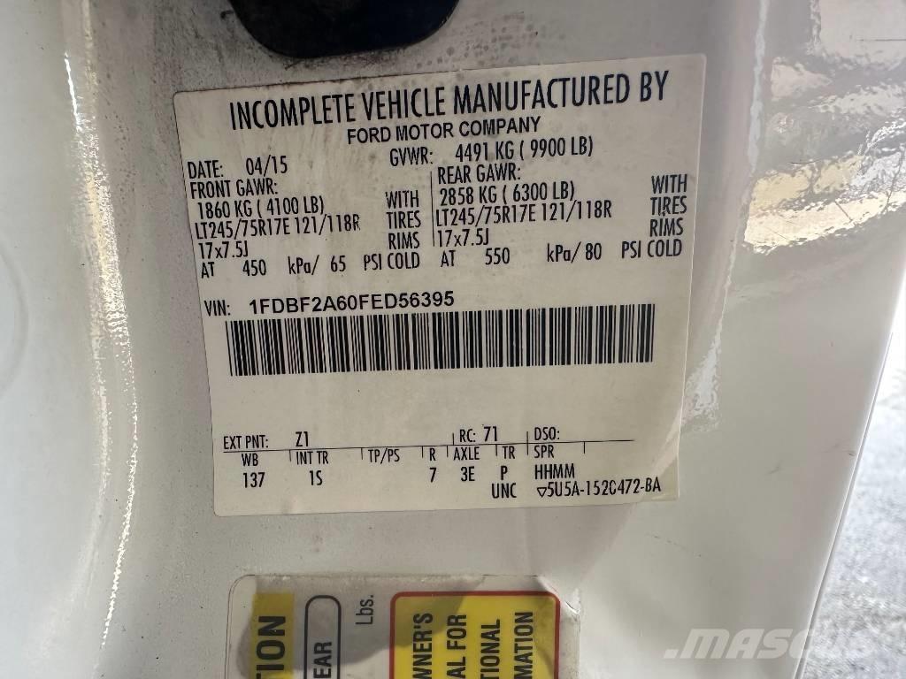 Ford F 250 SD Pick up de caixa aberta