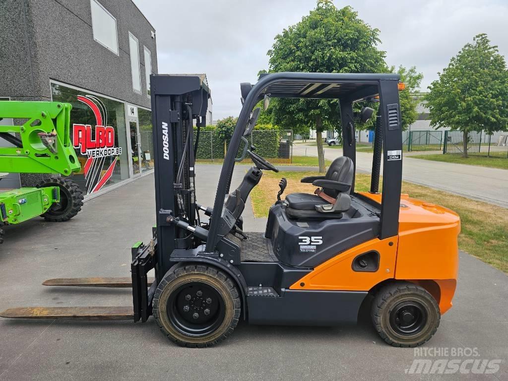 Doosan D 35 S-7 Empilhadores Diesel