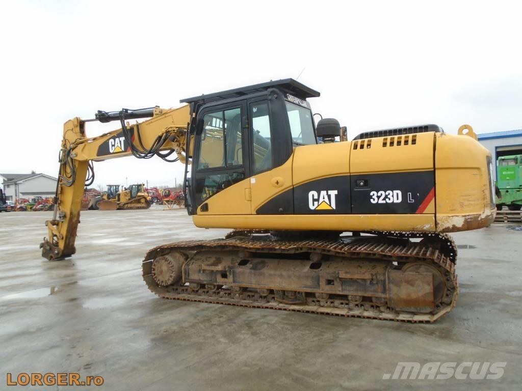 CAT 323 D Escavadeiras de esteiras