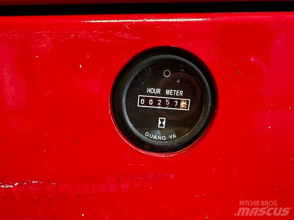 Magni ES 1412 E Elevadores de tesoura