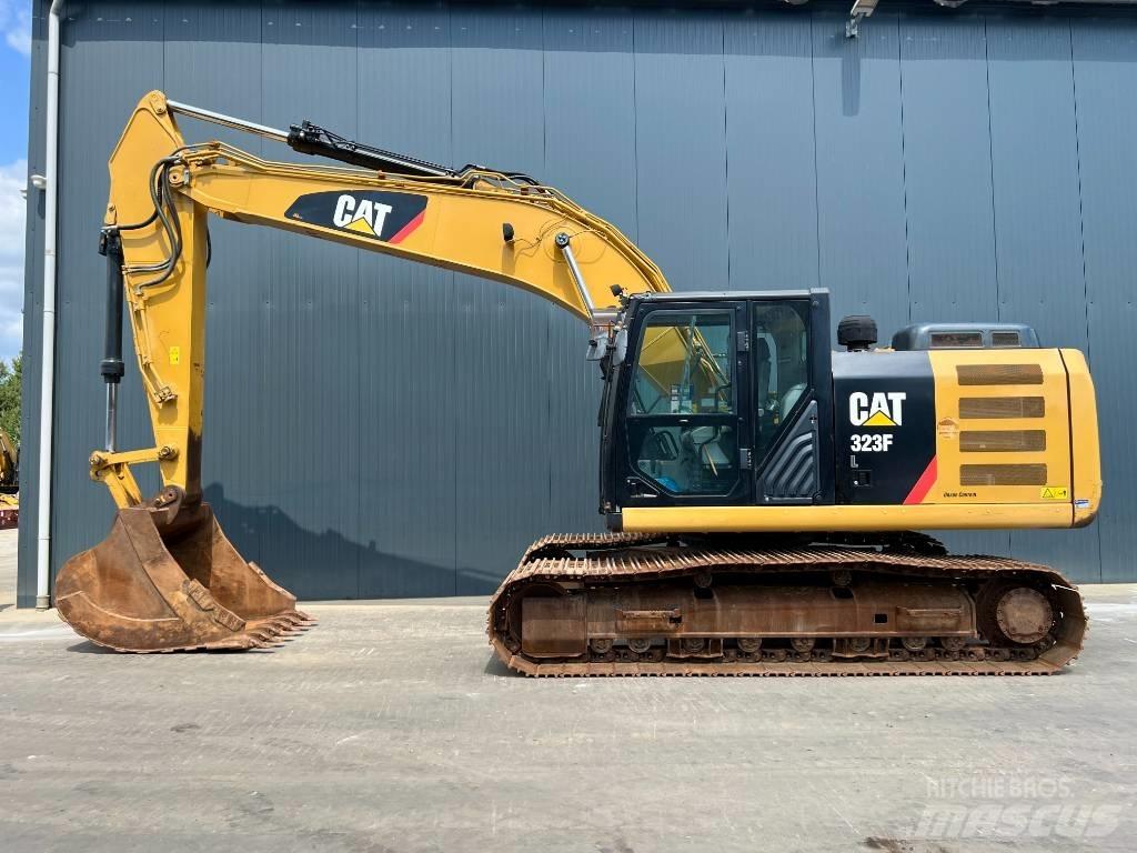 CAT 323F L Escavadeiras de esteiras