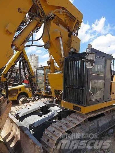 Liebherr 944C Escavadoras especiais