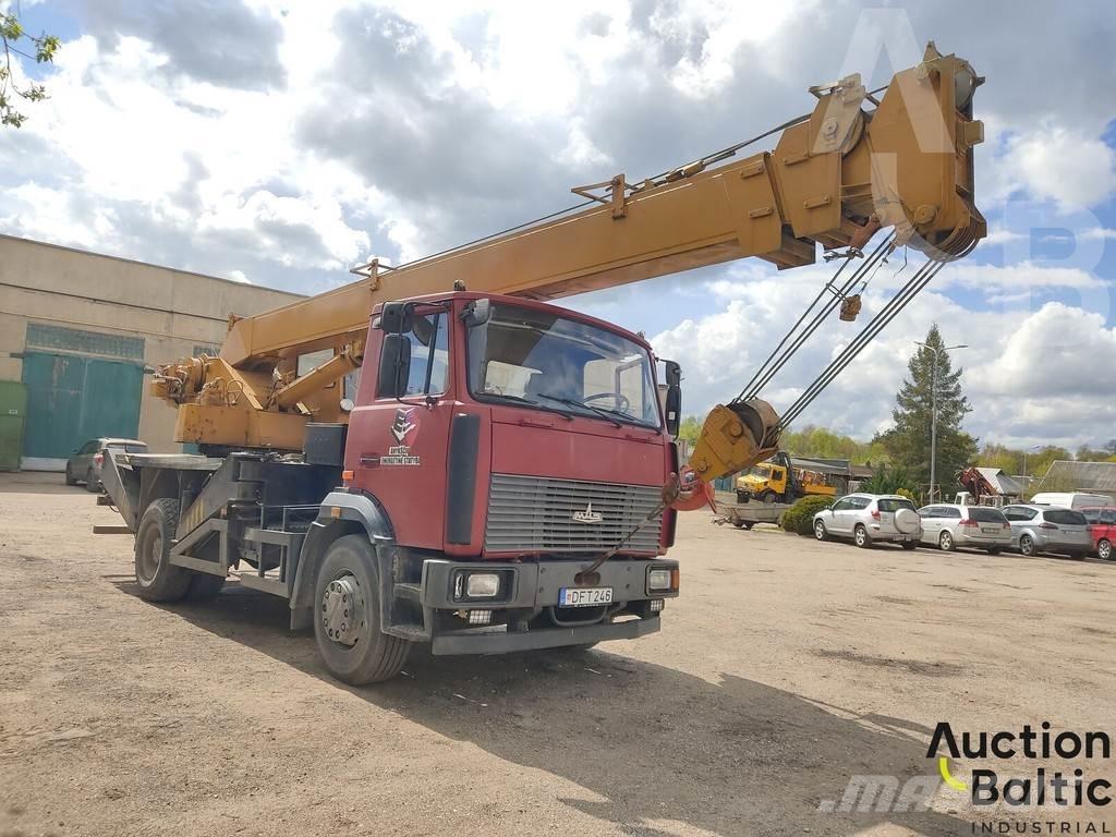 MAZ 533731 Camiões grua