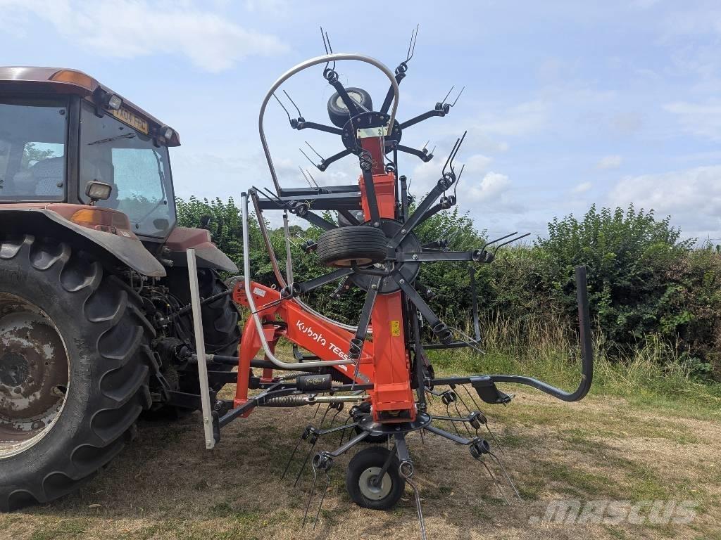 Kubota TE 6576 Acessórios máquinas feno e forragem
