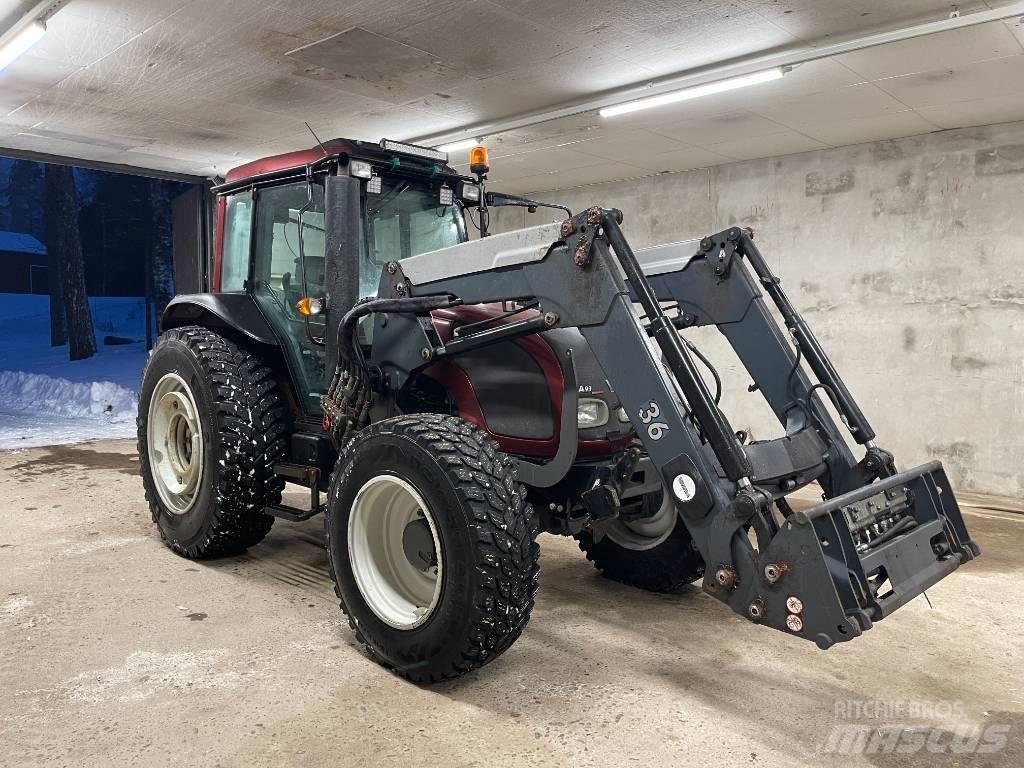 Valtra A 93 Tratores Agrícolas usados