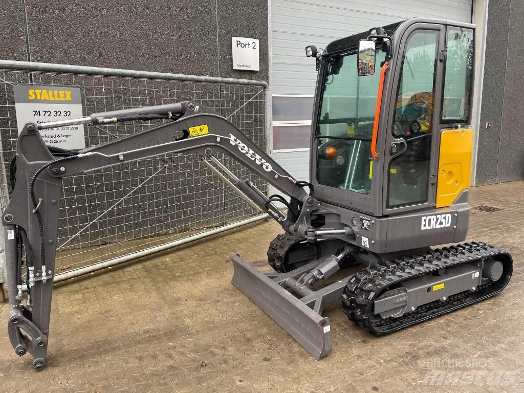 Volvo ECR25D Miniescavadeiras