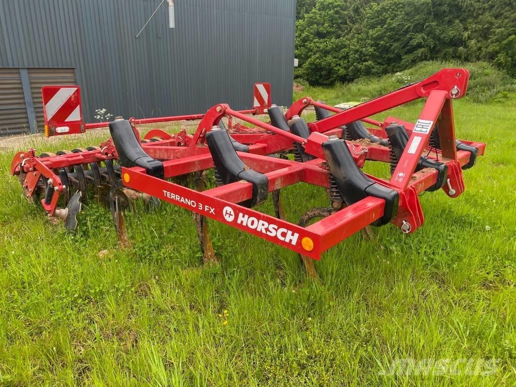 Horsch Terrano 3 FX Cultivadoras