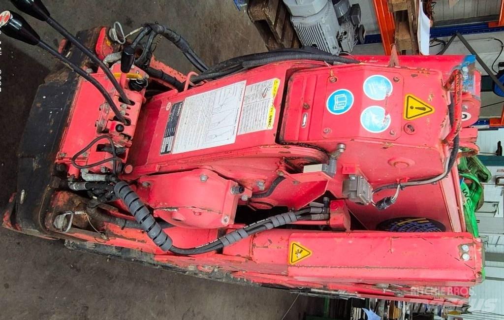 Unic 295 Mini gruas
