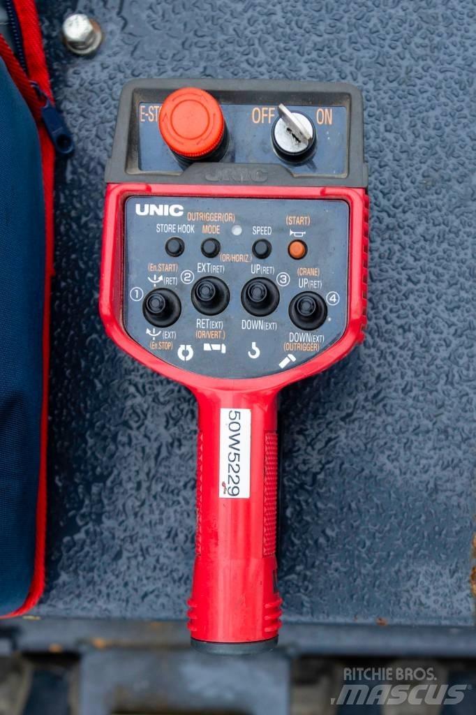 Unic URW-547 CDER Mini gruas