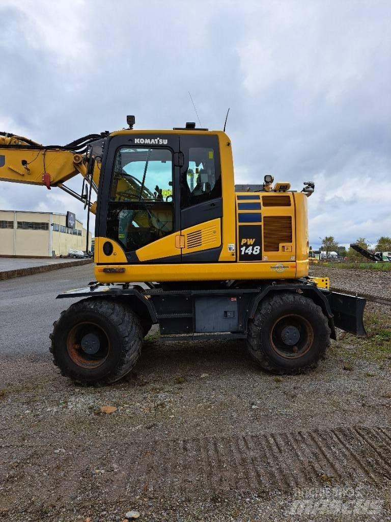 Komatsu PW148-11 Escavadoras de rodas