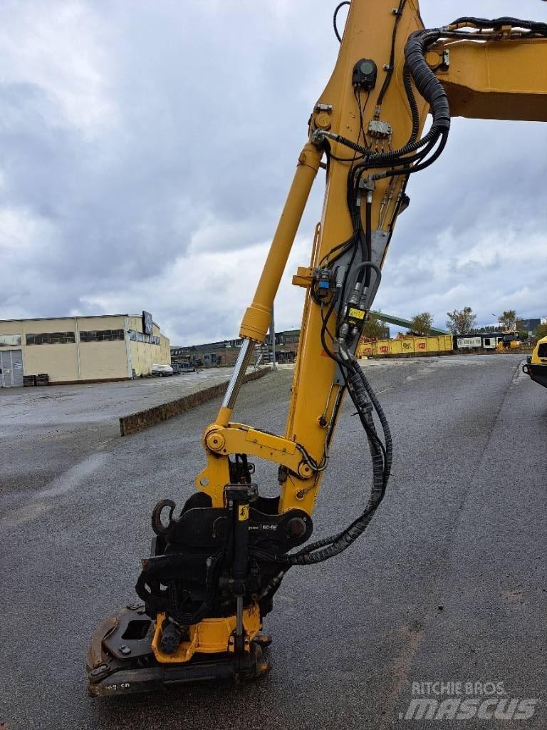 Komatsu PW148-11 Escavadoras de rodas