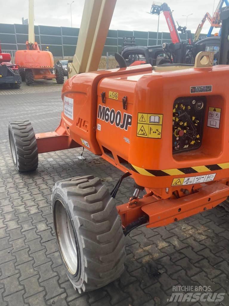 JLG M 600 JP Elevadores braços articulados