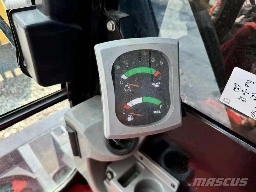 CAT 307E2 Escavadeiras de esteiras