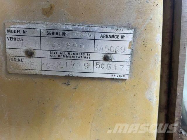 CAT D5B 44x890 Dozers - Tratores rastos