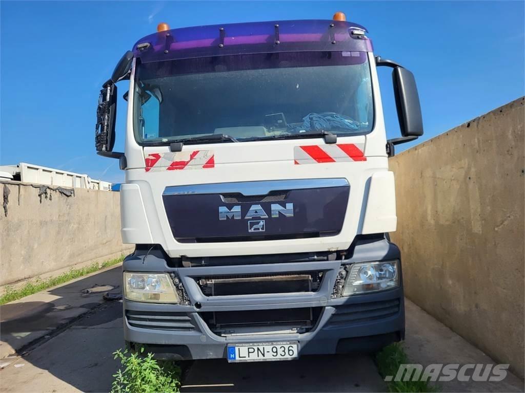 MAN TGS 28.320 6X2 Camiões de chassis e cabine