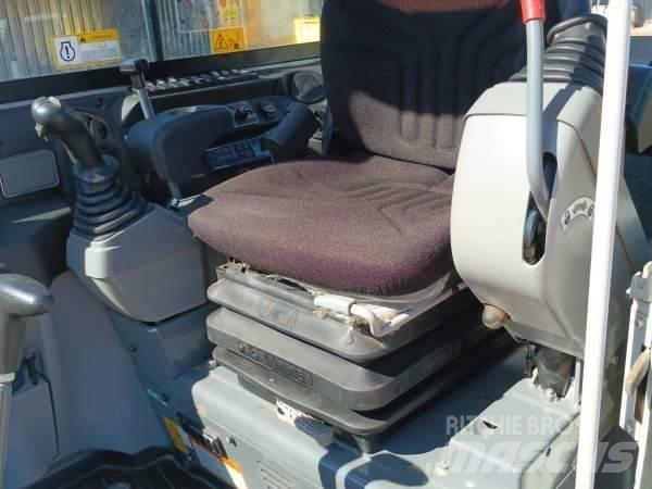Takeuchi TB 260 Miniescavadeiras