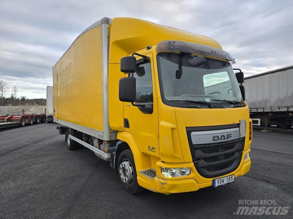 DAF LF 12.220 Caminhões de caixa fechada