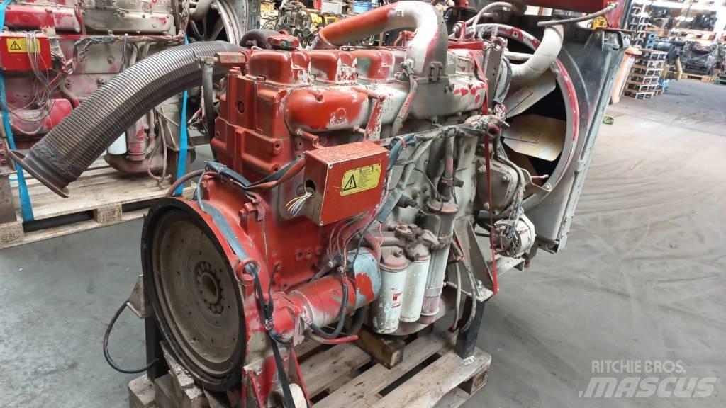 Volvo TD121G Motores