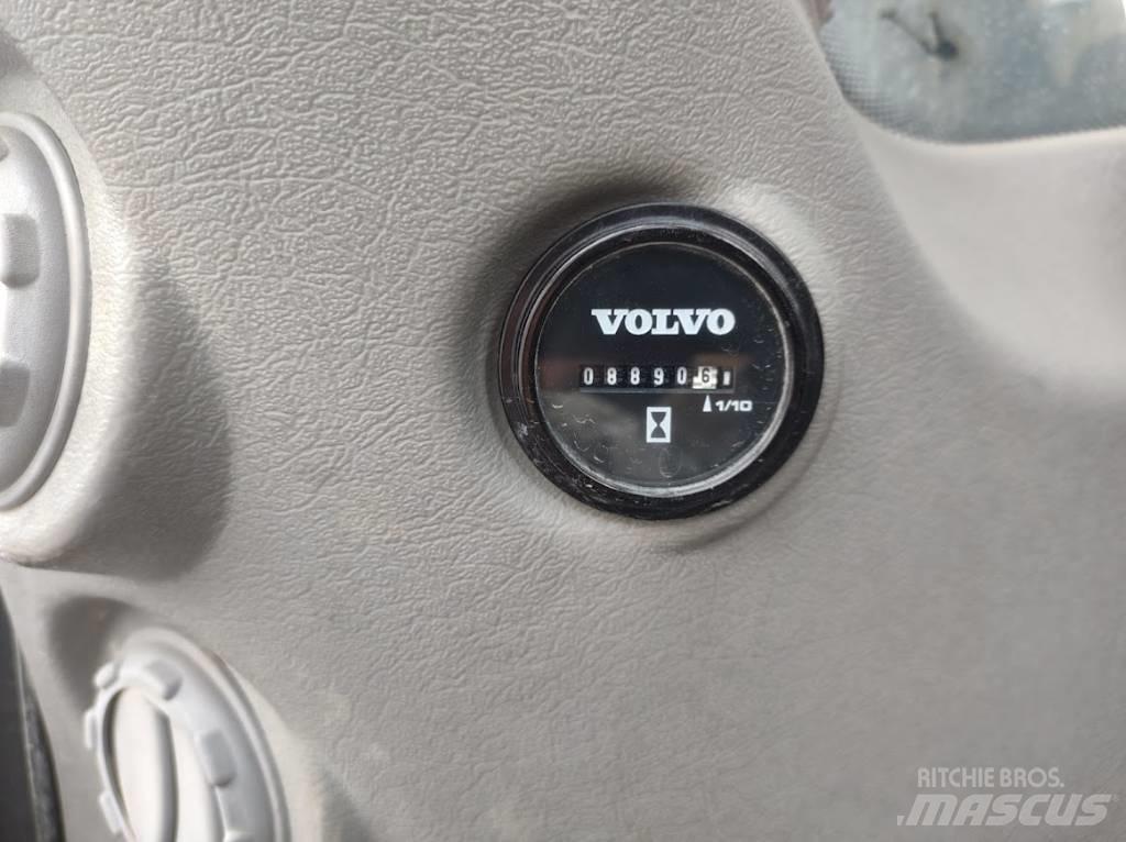 Volvo EC300DL Escavadeiras de esteiras