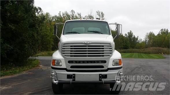 Sterling L8513 Auto-tanques
