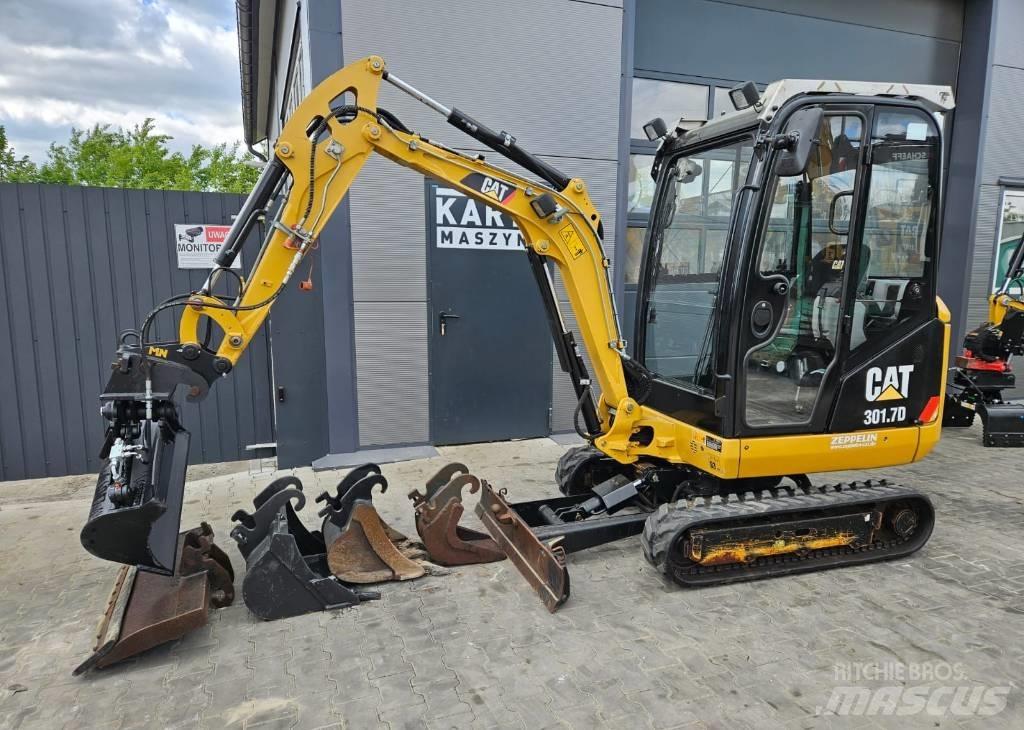 CAT 301.7 D Miniescavadeiras